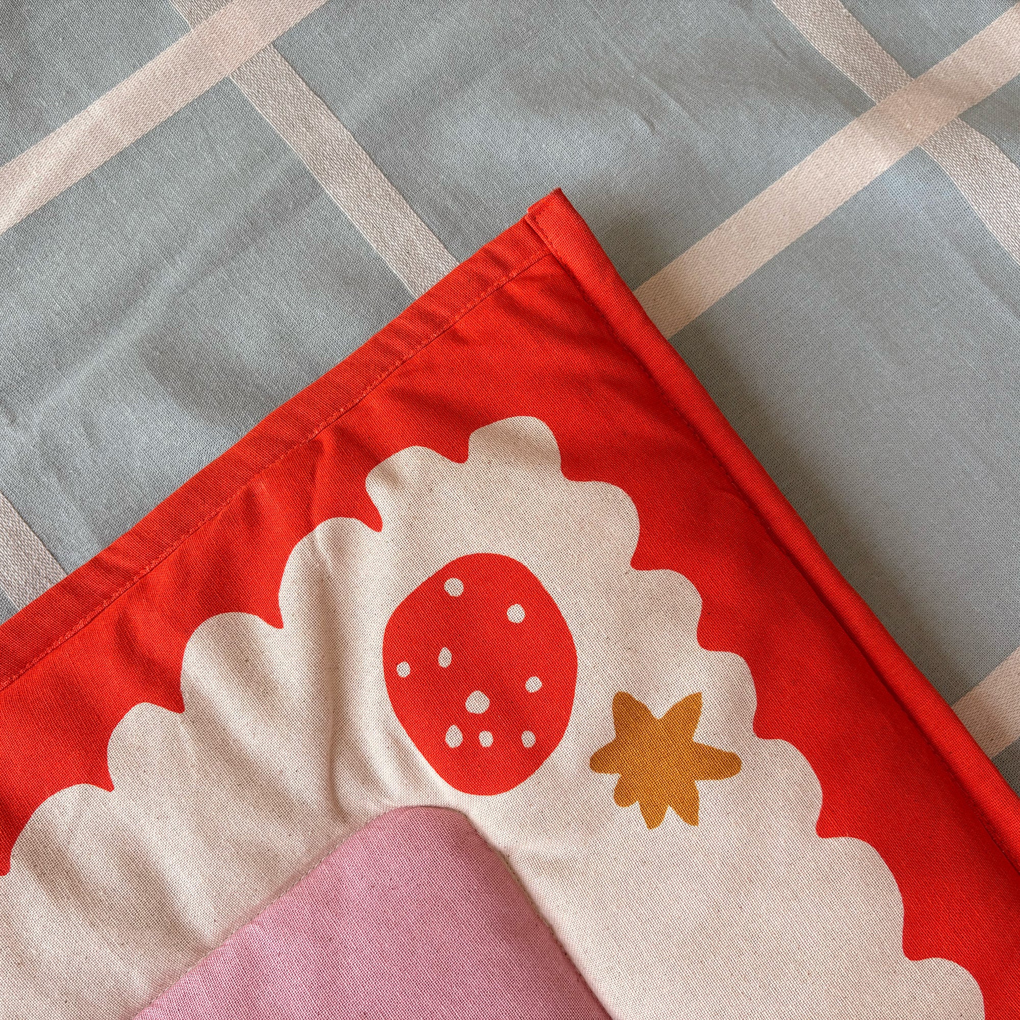 Rullart x Akwan Prayer Mat (Pink and Orange)