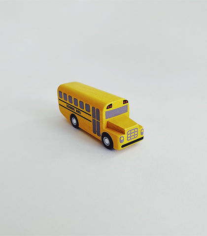 حافلة المدرسة